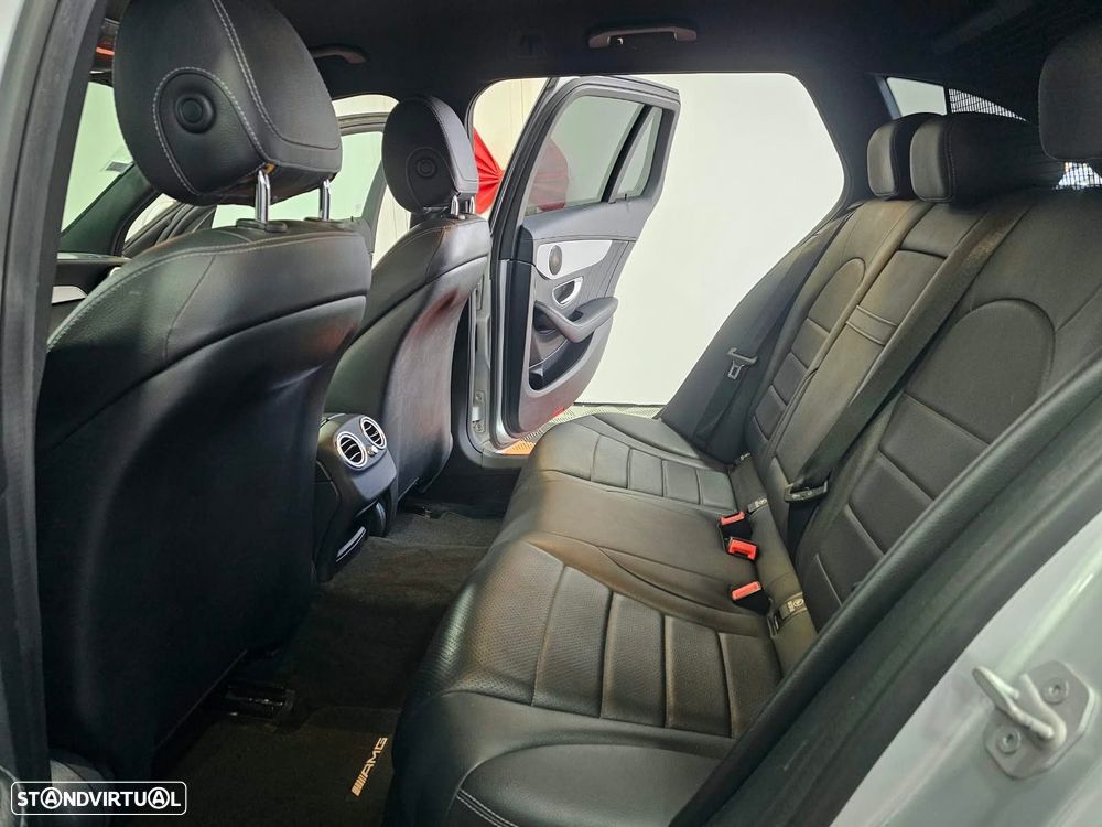 Mercedes-Benz C 300 h AMG Line - 14