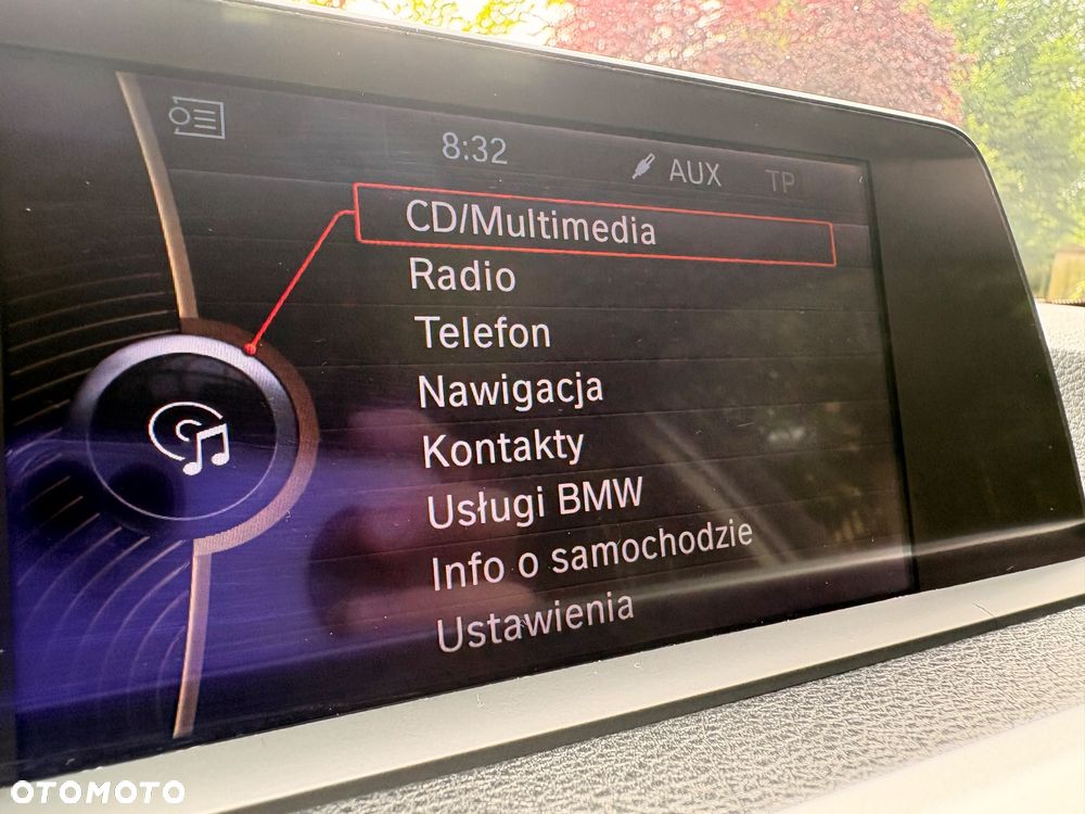 BMW Seria 3 320d - 24