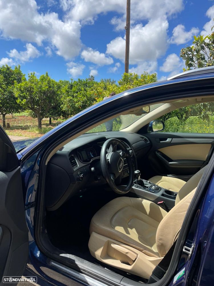 Audi A4 Avant 2.0 TDI Business Line - 4