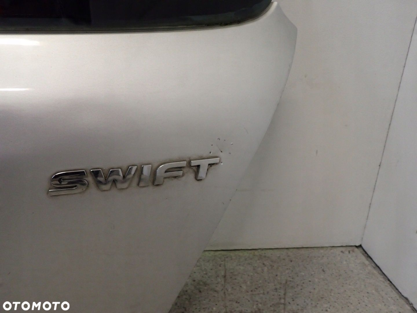 SUZUKI SWIFT MK6 04-09 KLAPA BAGAŻNIKA SZYBA TYLNA - 14