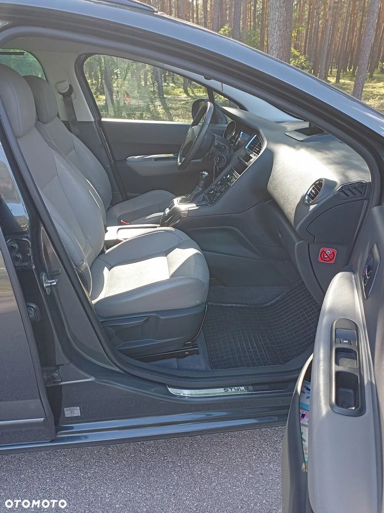 Peugeot 5008 1.6 Trendy - 10