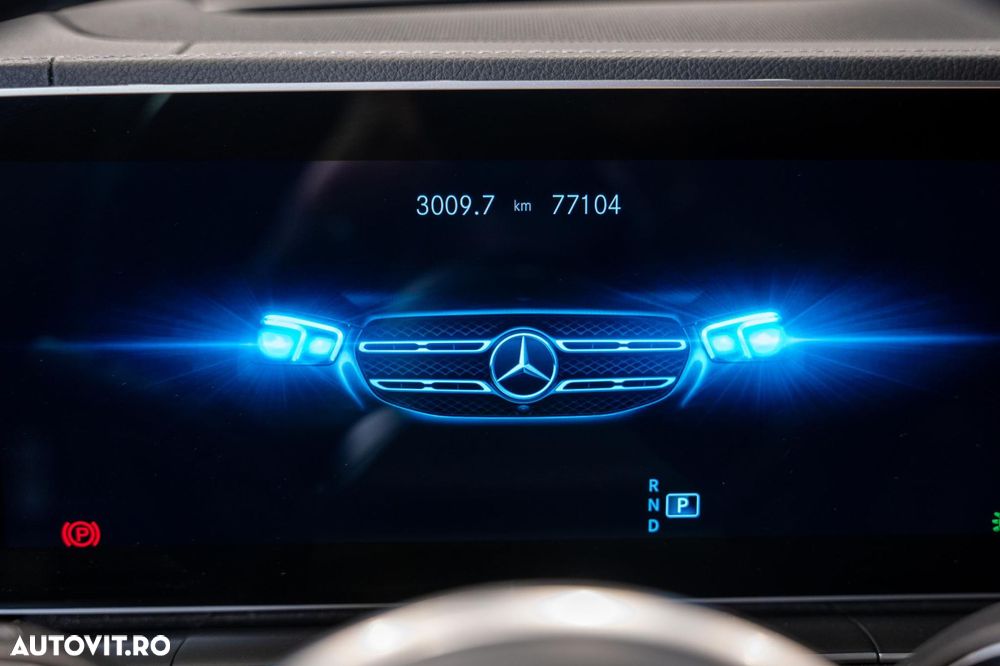 Mercedes-Benz GLS - 26