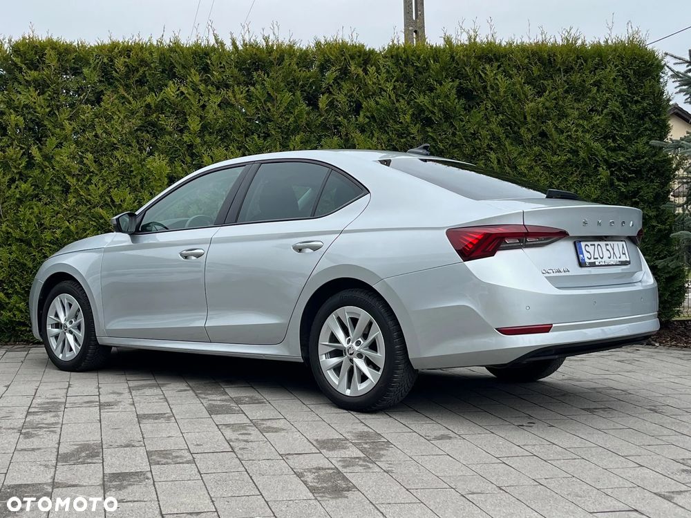 Skoda Octavia 1.5 TSI ACT Ambition - 10