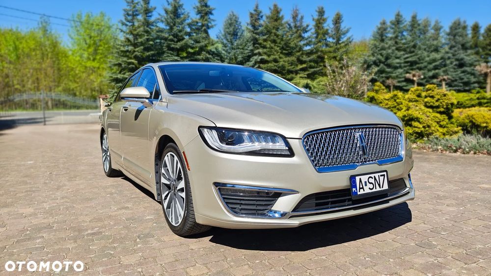 Lincoln MKZ - 12