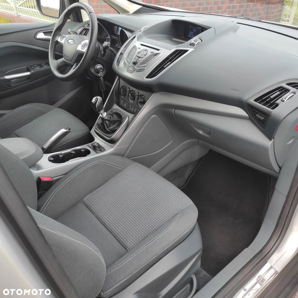 Ford C-MAX - 16