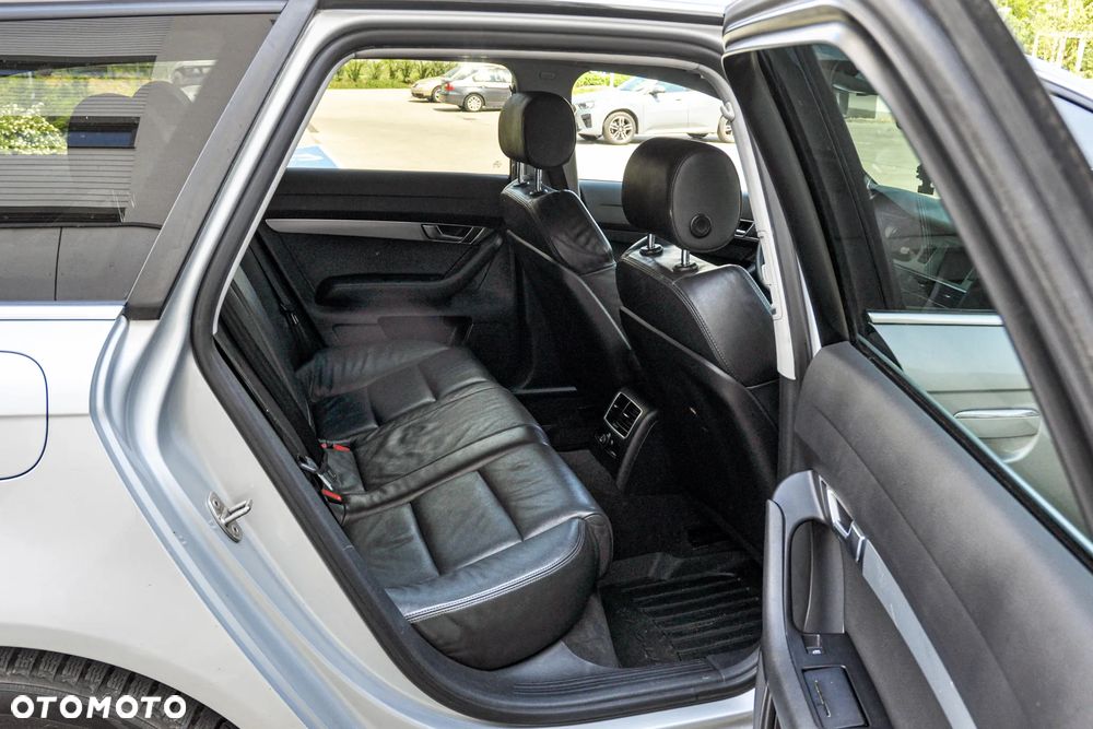 Audi A6 Avant 3.0 TDI DPF quattro tiptronic - 12
