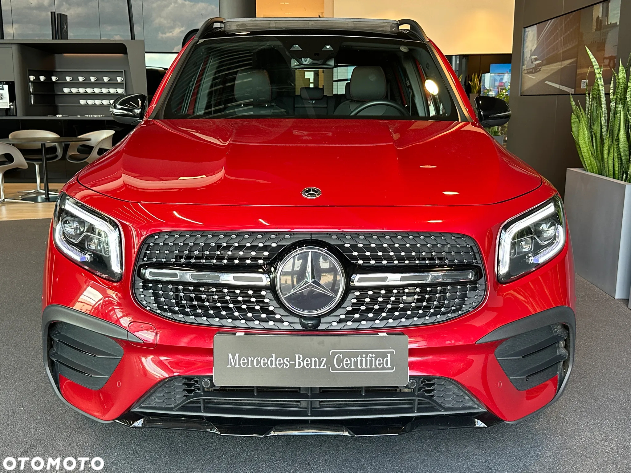Mercedes-Benz GLB 200 4-Matic AMG Line 8G-DCT - 6