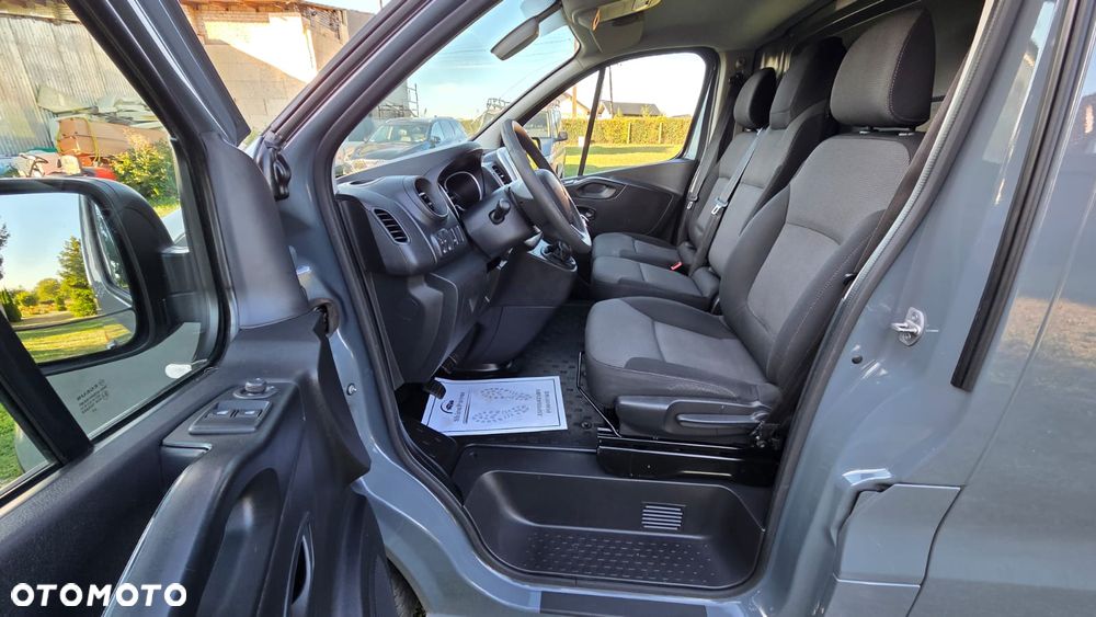 Renault Trafic - 9