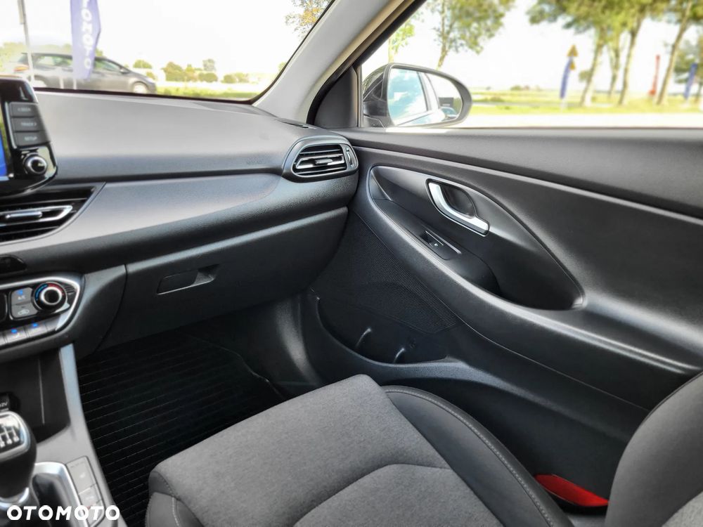 Hyundai i30 1.5 T-GDI 48V Comfort - 13