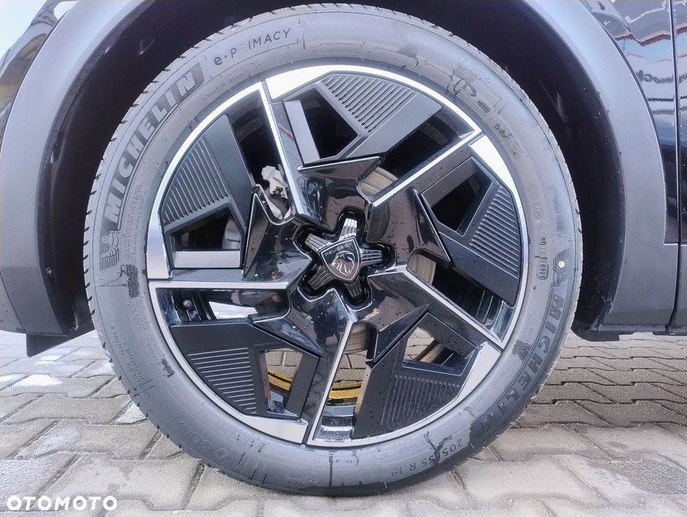 Peugeot 408 1.2 PureTech mHEV GT Exclusive S&S e-DSC6 - 6