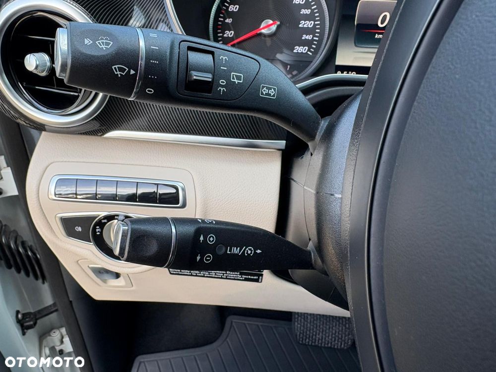 Mercedes-Benz Klasa V 250 (BlueTEC) d Avantgarde 7G-Tronic (d³ugi) - 17