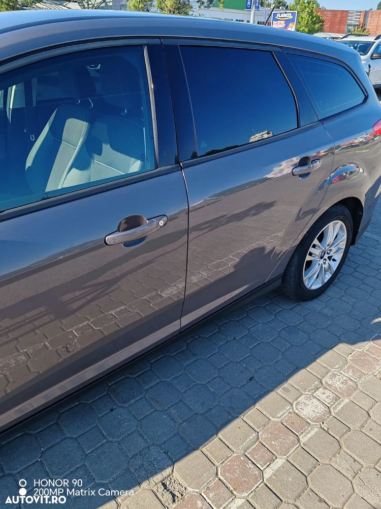 Ford Focus 1.0 EcoBoost Start Stop Trend - 9