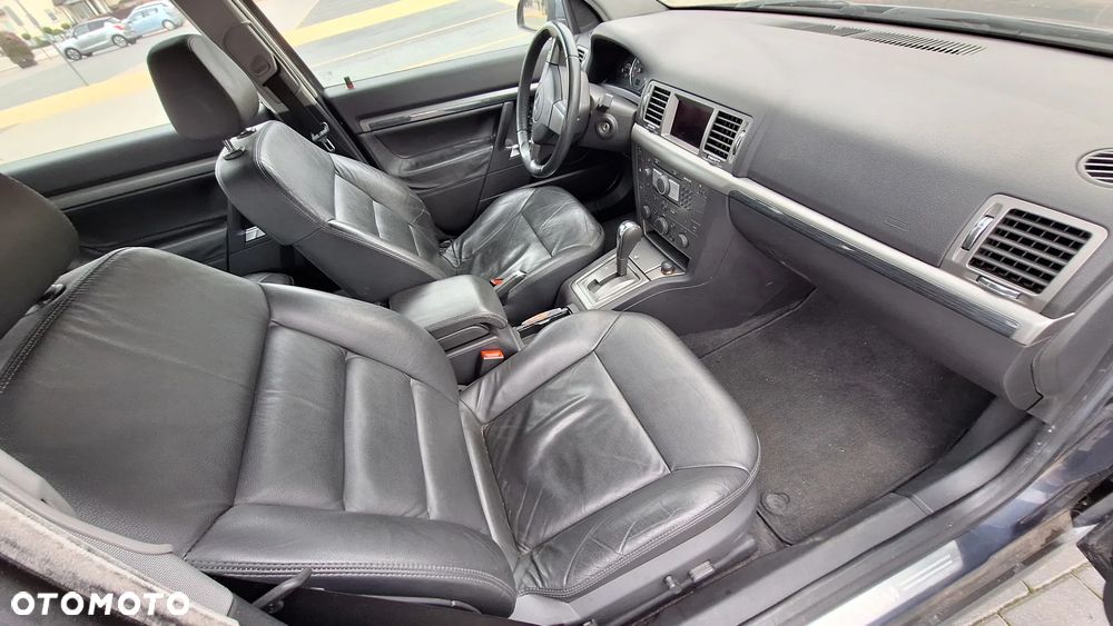 Opel Signum 2.8 V6 Cosmo - 13