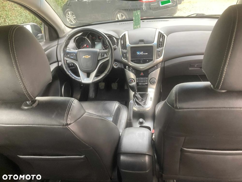 Chevrolet Cruze 1.4 T LTZ - 11