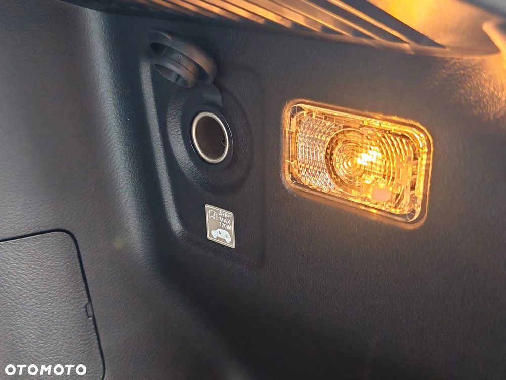 Suzuki SX4 S-Cross 1.5 DualJet Hybrid Premium AGS - 23