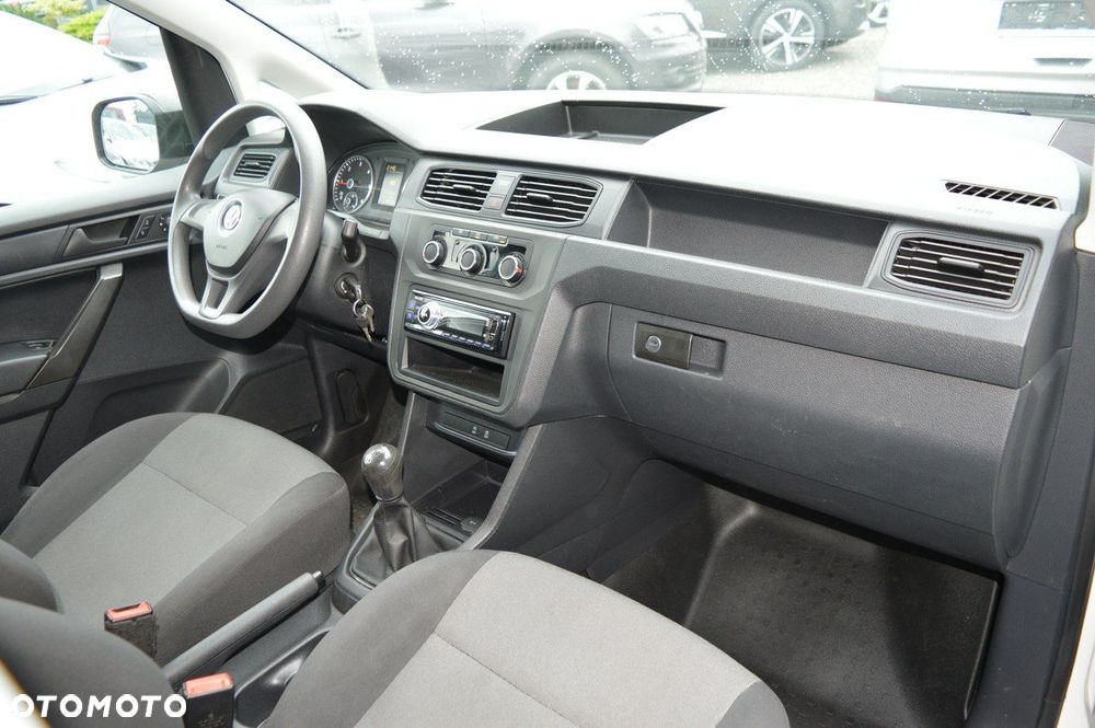 Volkswagen Caddy - 22