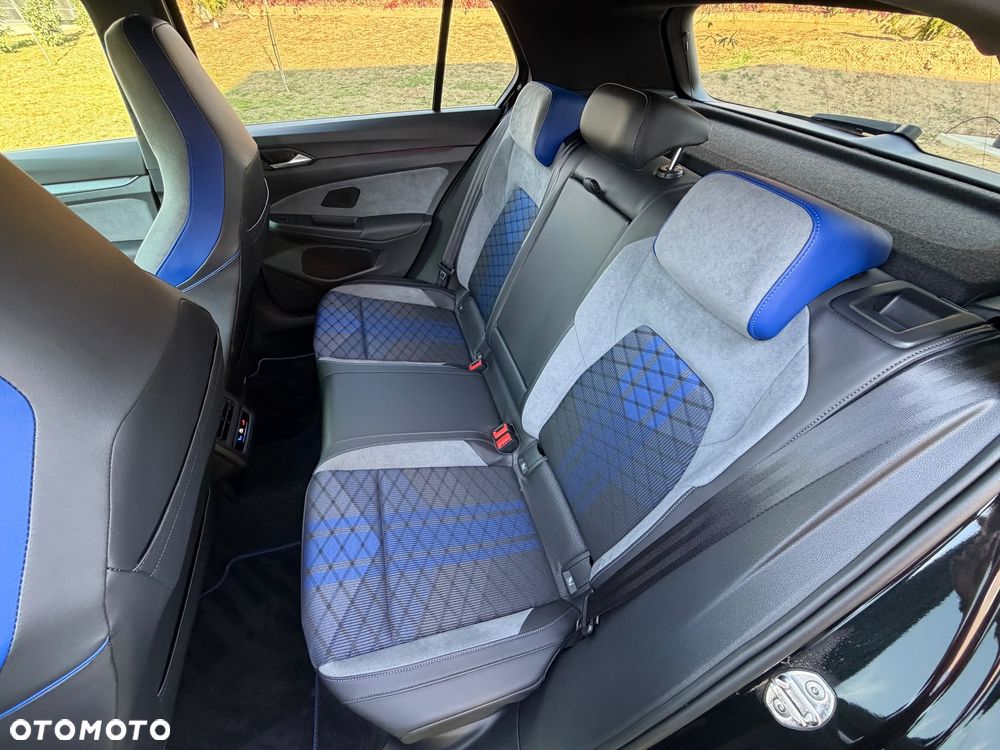 Volkswagen Golf 2.0 TSI 4Motion R DSG - 30