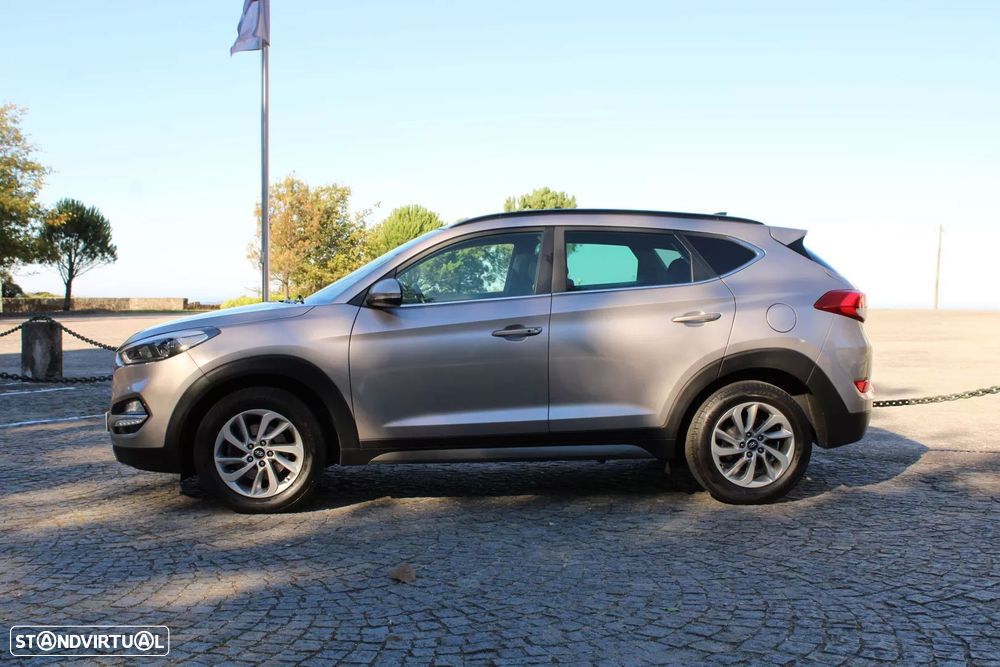 Hyundai Tucson 1.7 CRDi Creative Plus - 17