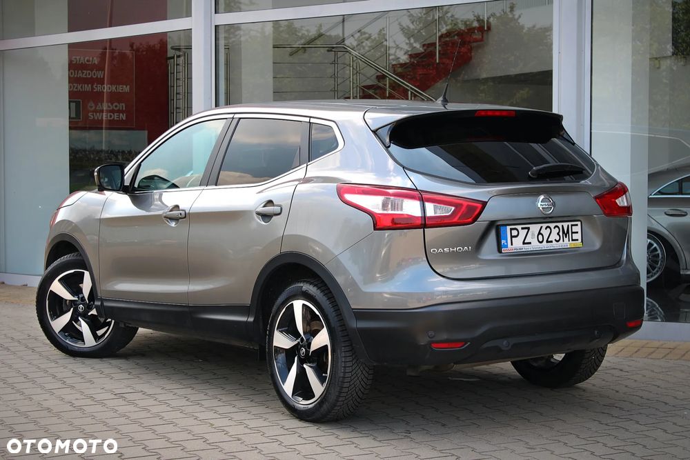 Nissan Qashqai 1.2 DIG-T N-Connecta - 3