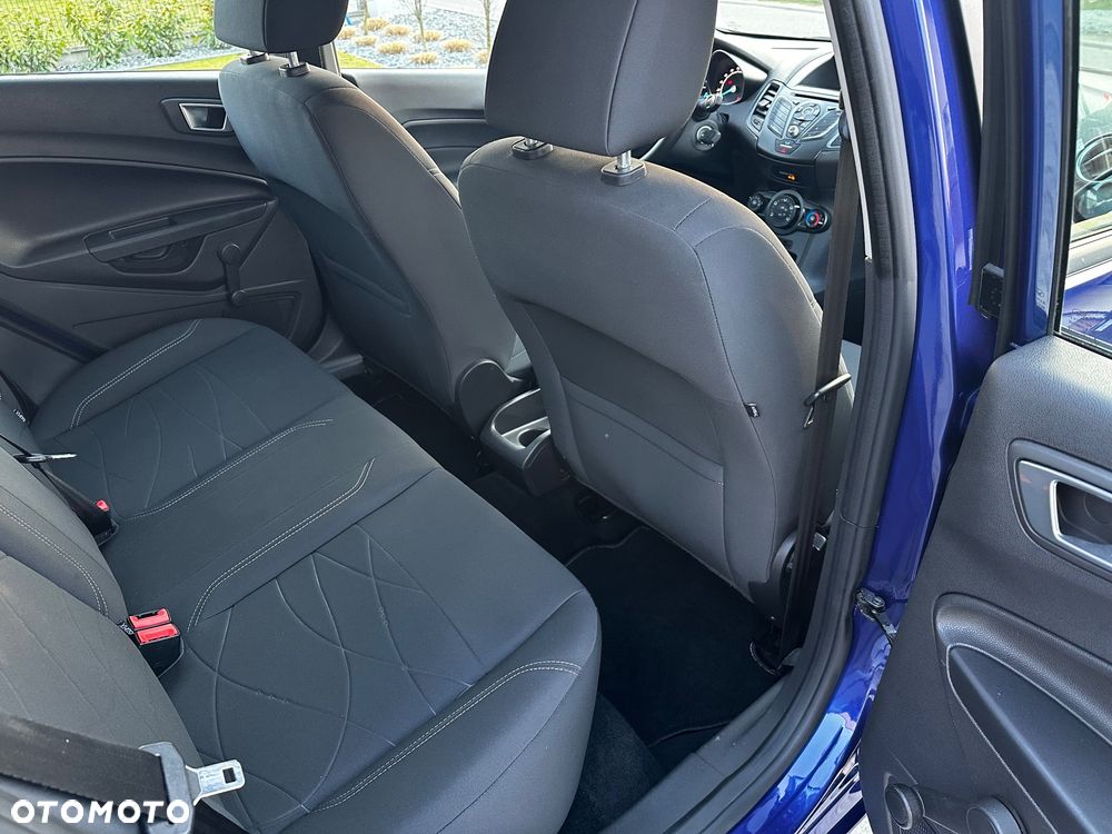 Ford Fiesta - 21