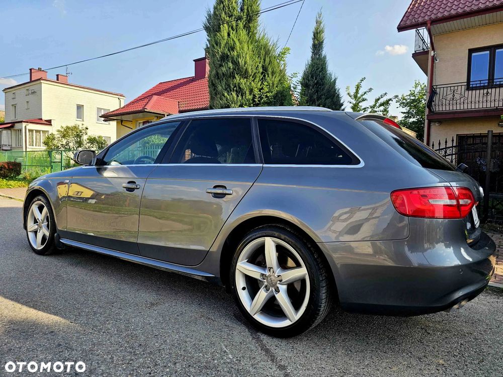 Audi A4 Avant 2.0 TDI DPF quattro Attraction - 14