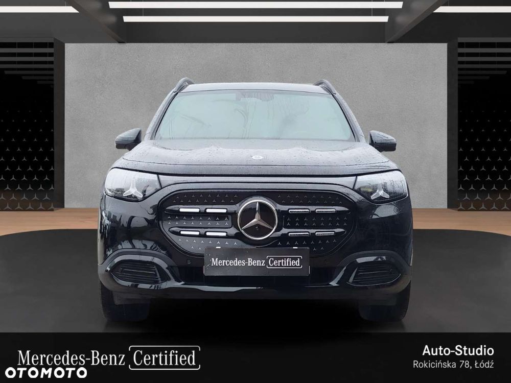 Mercedes-Benz GLB - 10