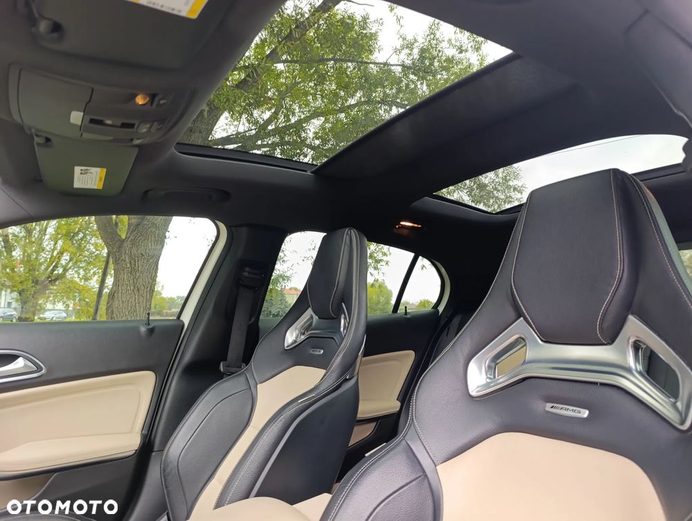 Mercedes-Benz GLA AMG 45 4-Matic - 25