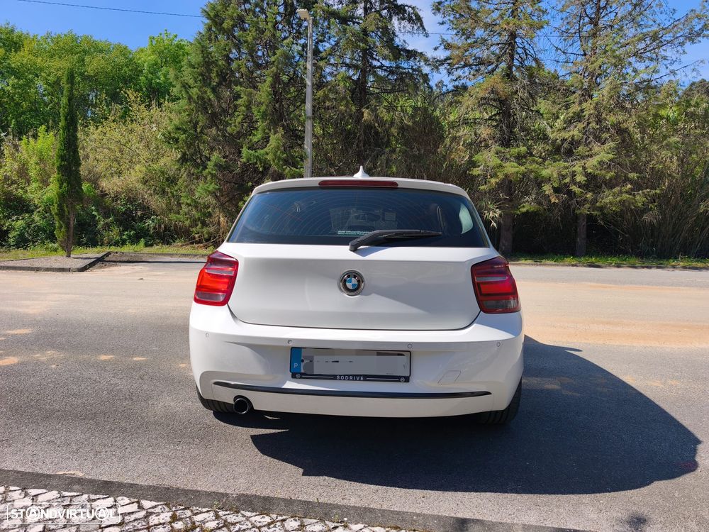 BMW 118 d Sport Line - 3