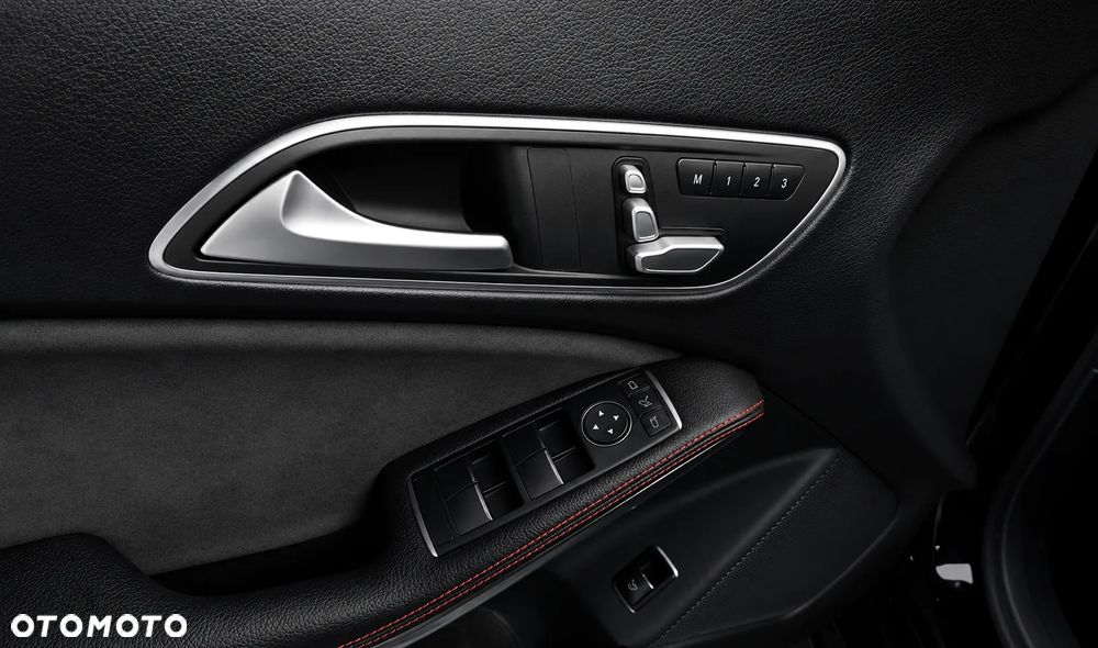 Mercedes-Benz CLA 250 AMG Line 7G-DCT - 15