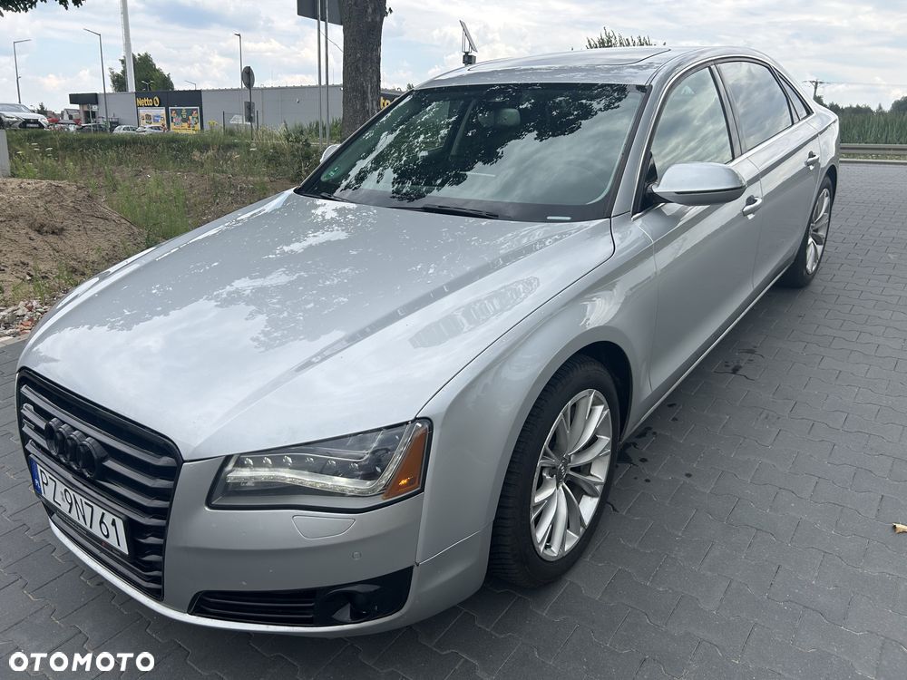 Audi A8 4.2 FSI L Quattro - 2