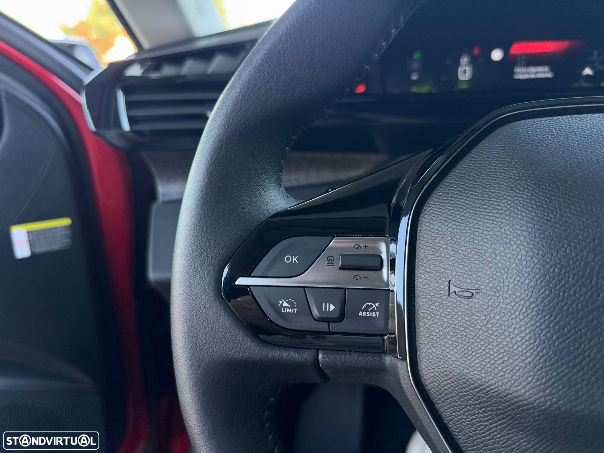 Peugeot 408 1.2 PureTech Allure Pack EAT8 - 21