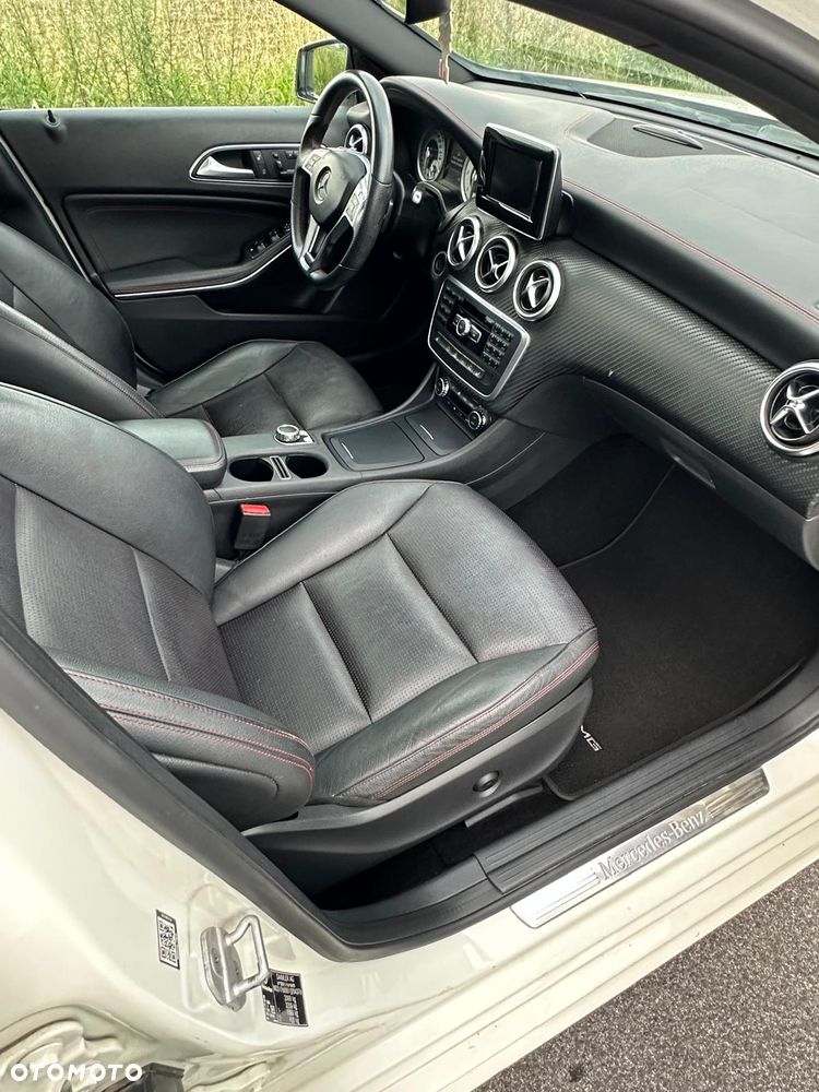 Mercedes-Benz Klasa A 180 CDI (BlueEFFICIENCY) 7G-DCT AMG Sport - 10