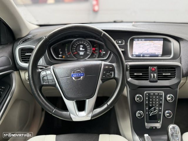 Volvo V40 1.6 D2 Momentum Eco - 12