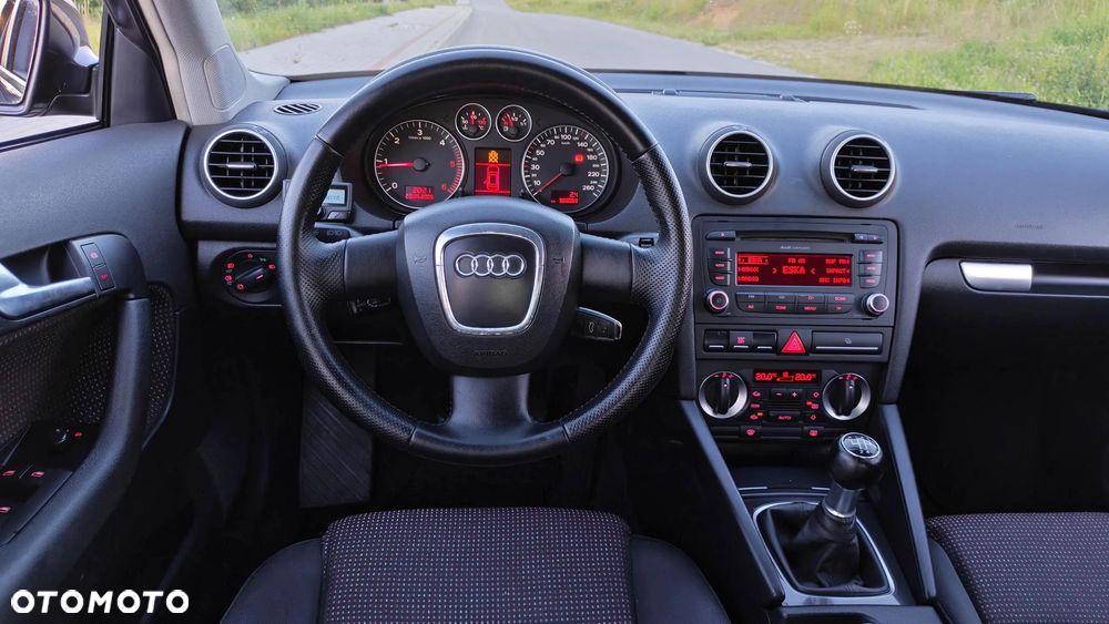 Audi A3 Sportback 1.9 TDI Ambiente - 22