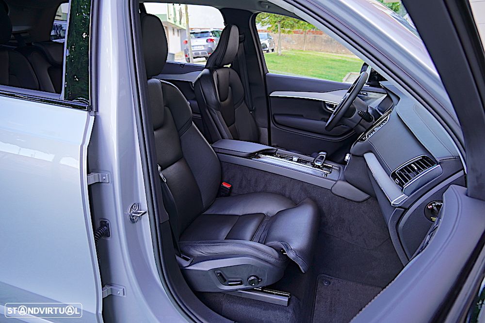 Volvo XC 90 2.0 T8 PHEV Plus Dark AWD - 27