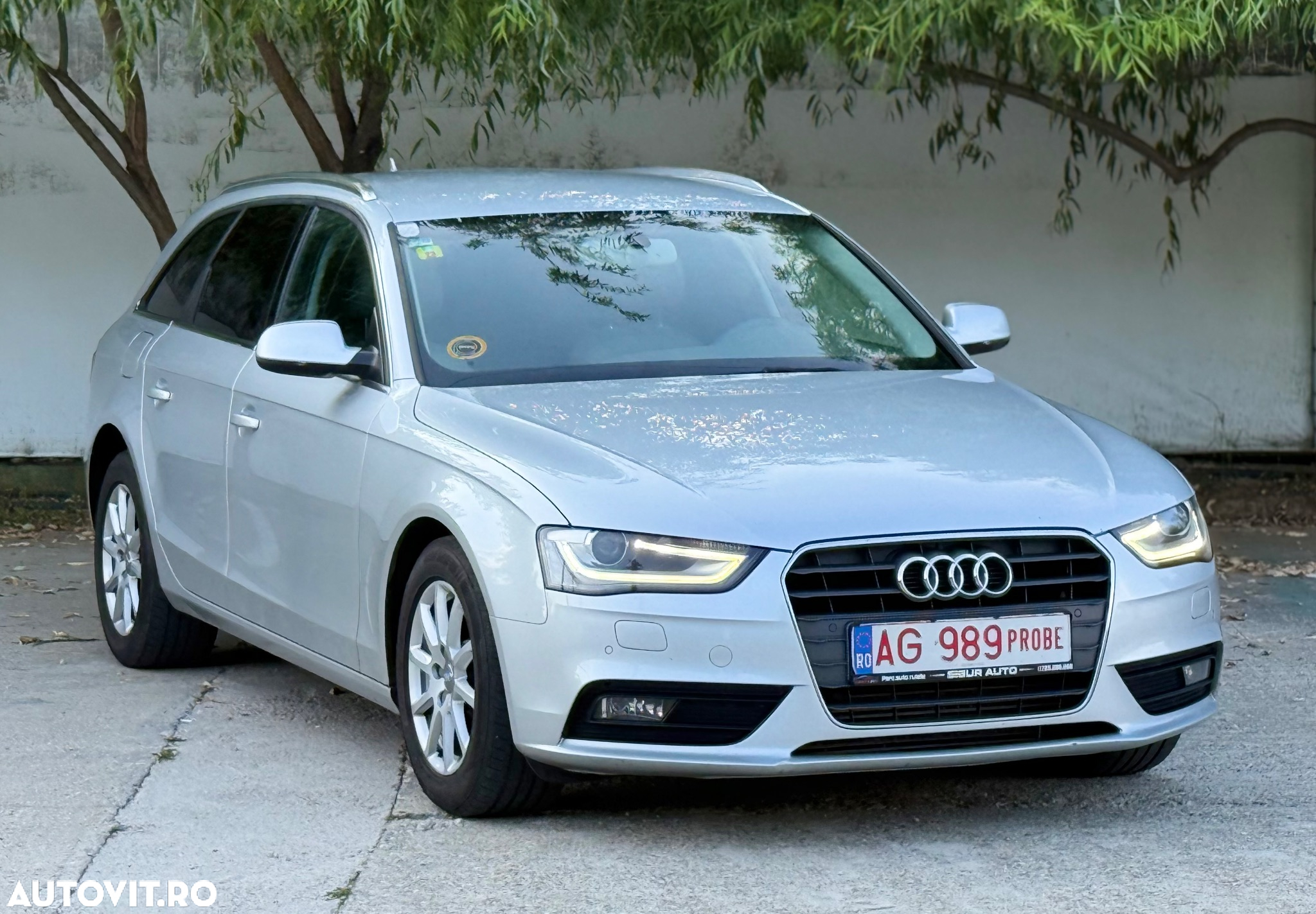 Audi A4 Avant 2.0 TDI DPF Attraction - 2