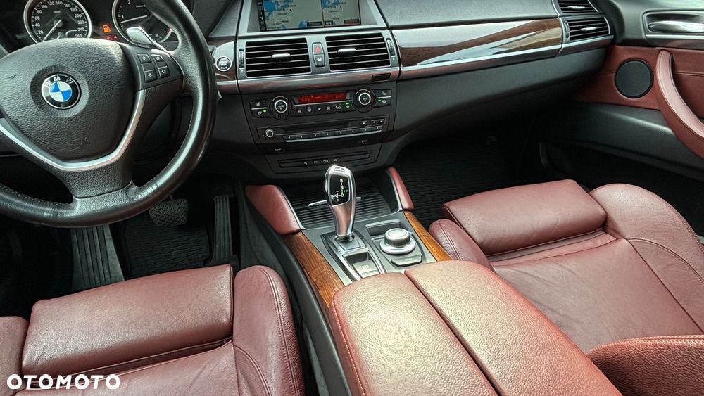 BMW X6 - 28