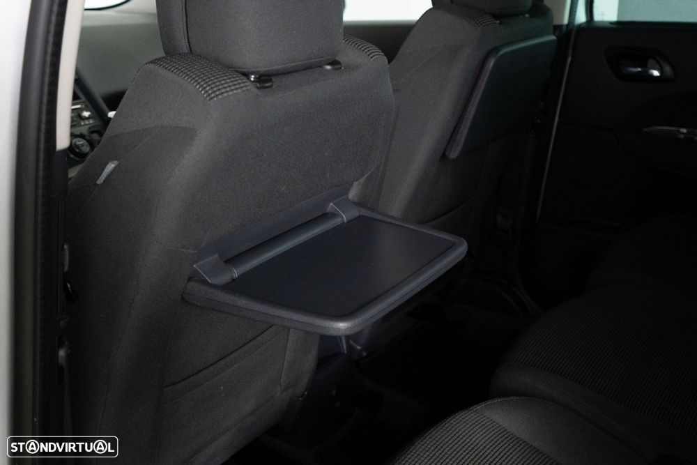 Peugeot 5008 1.6 E-HDi 7L Allure 2-Tronic - 10