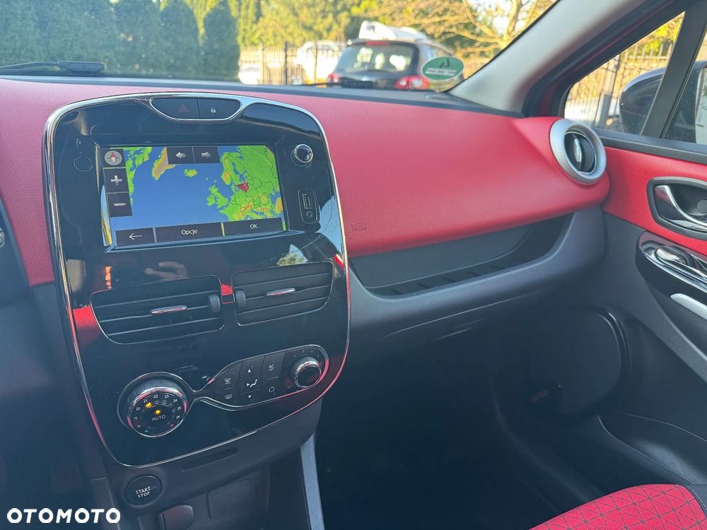 Renault Clio TCe 90 Luxe - 13