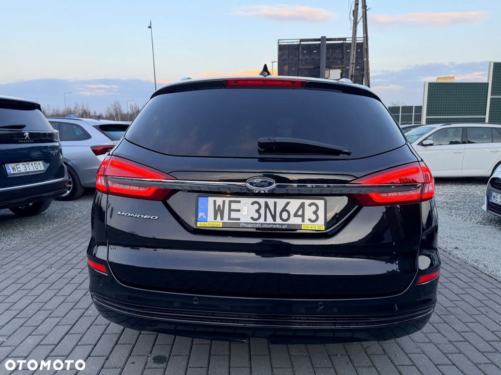 Ford Mondeo 2.0 EcoBlue Titanium - 9