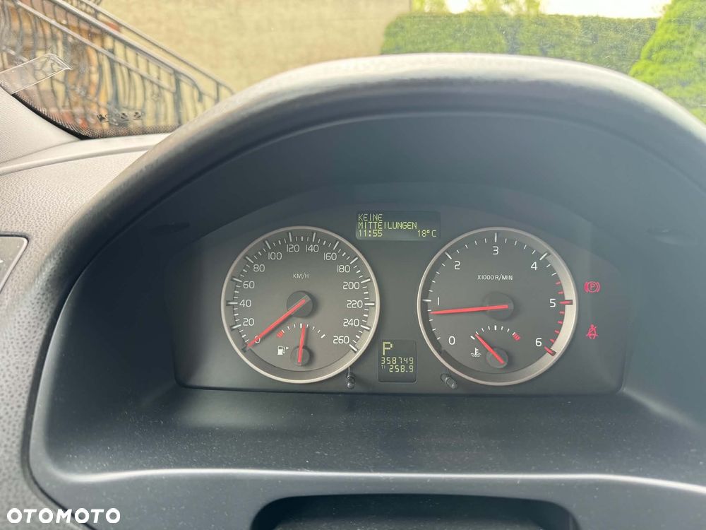 Volvo V50 D5 DPF Kinetic - 17