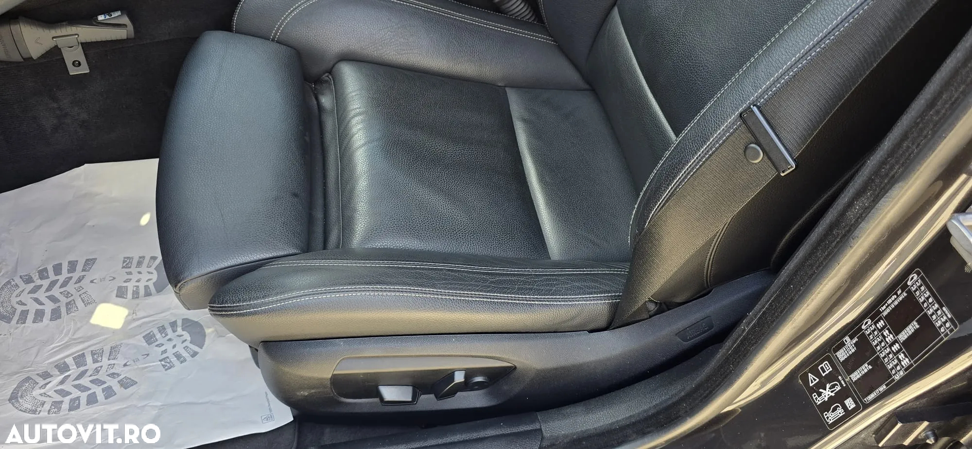 BMW Seria 5 520d xDrive Touring Aut. Luxury Line - 13