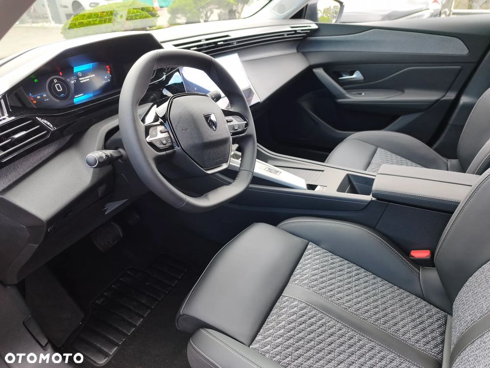 Peugeot 308 1.5 BlueHDi Allure S&S EAT8 - 2