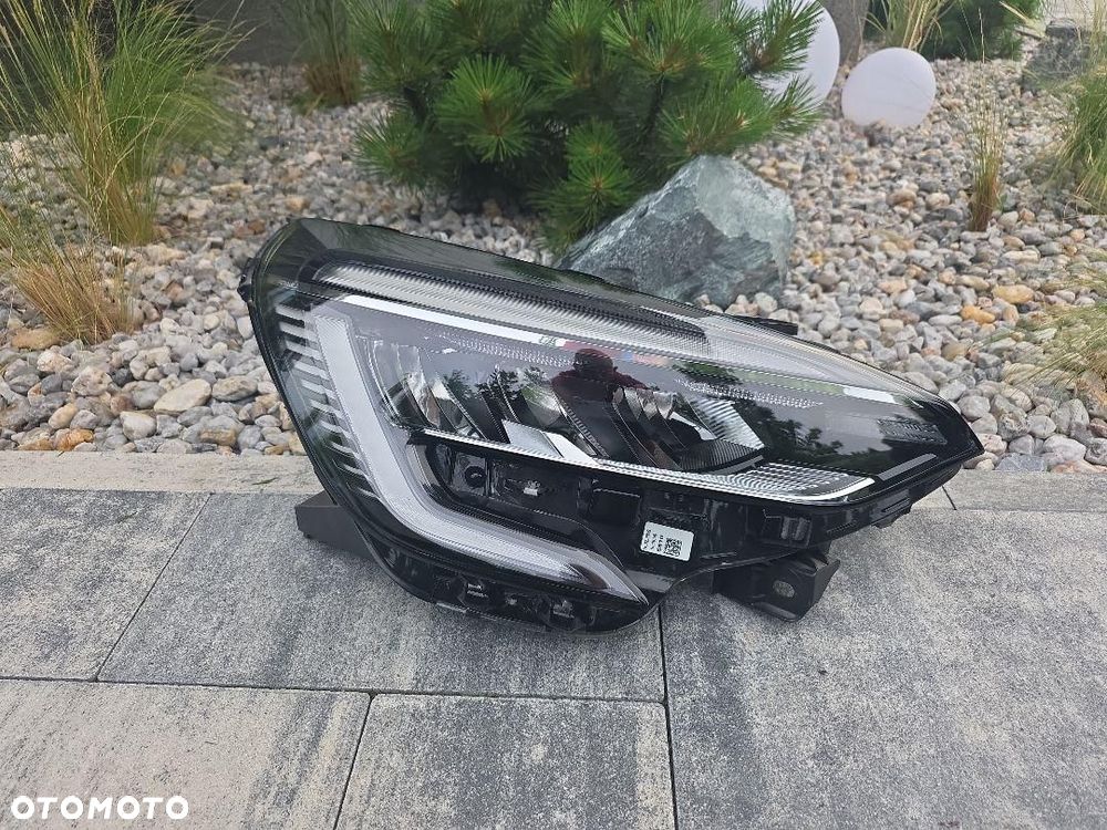 RENAULT CLIO 5 V Lampa prawa Kompletna Full Led 260107933R Długi Led Chrom - 1