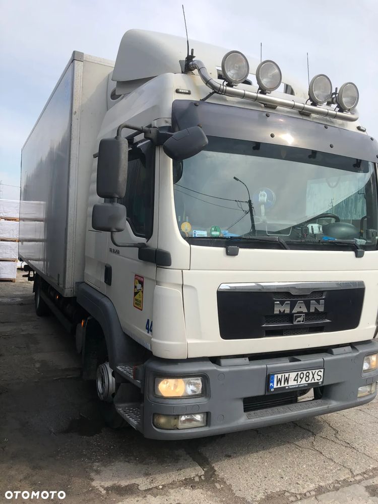 MAN TGL 12.250 - 2