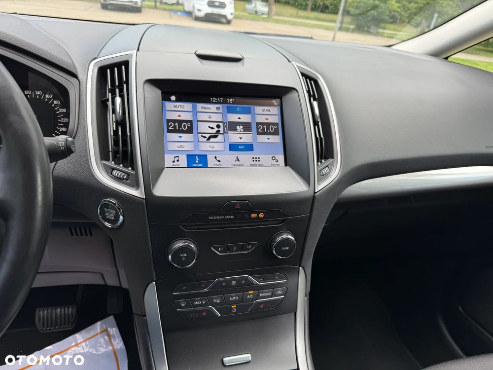 Ford S-Max - 31