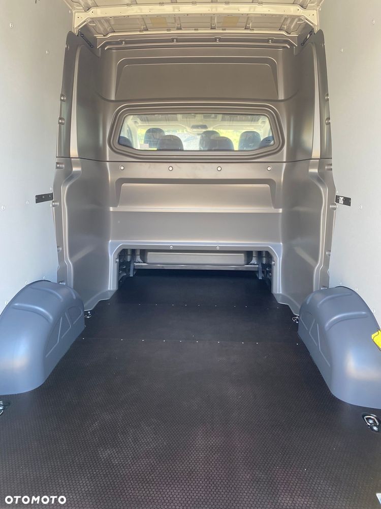 Volkswagen Crafter - 8