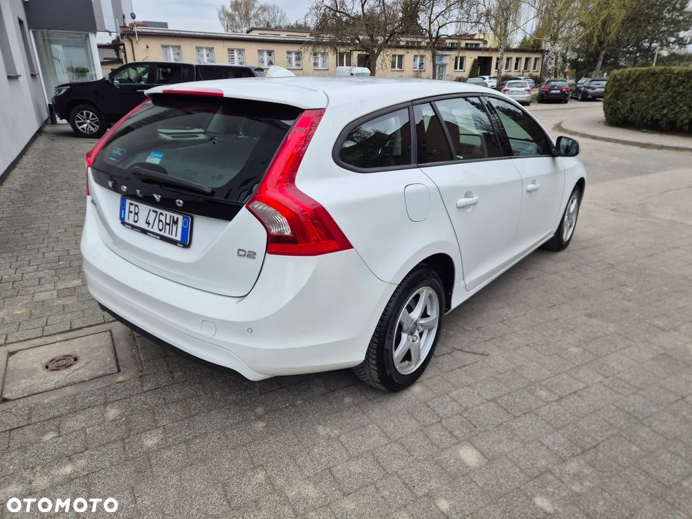 Volvo V60 D2 - 4