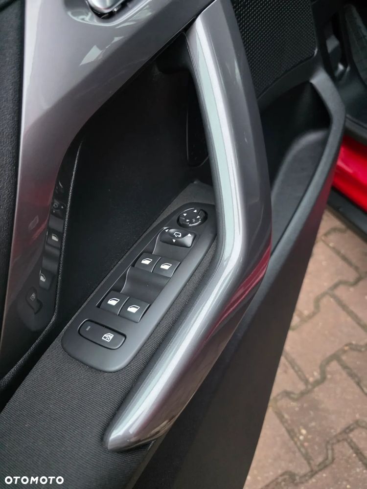 Peugeot 2008 PureTech 110 Style - 34