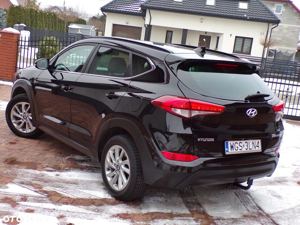 Hyundai Tucson 1.7 CRDI BlueDrive Comfort 2WD - 14